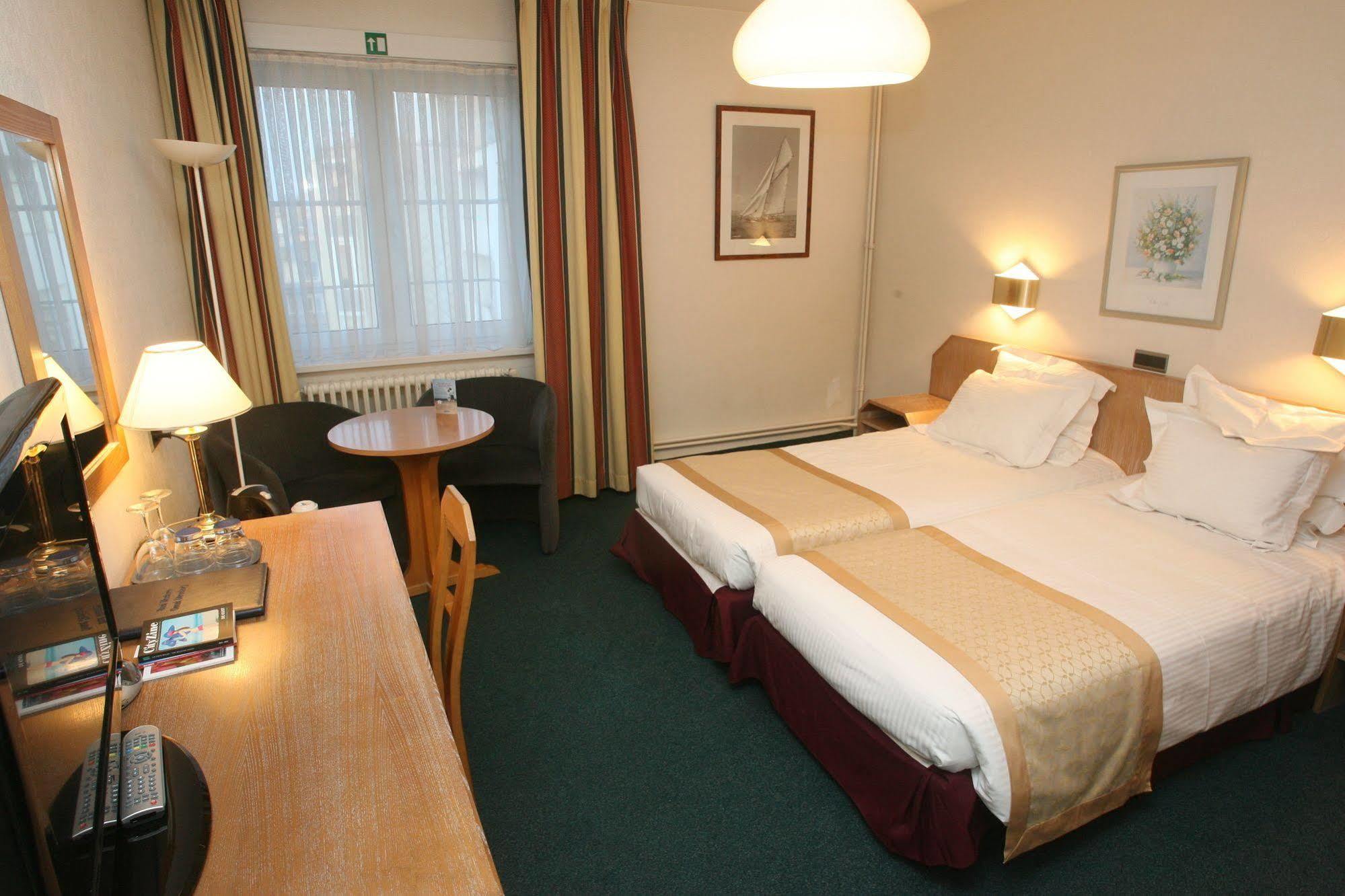 Hotel Prado Ostend Luaran gambar